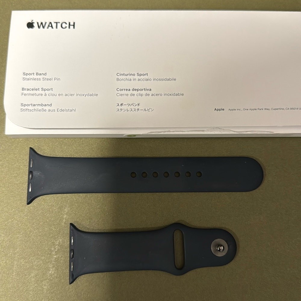 Gently use Apple band size medium in midnight blue air condition